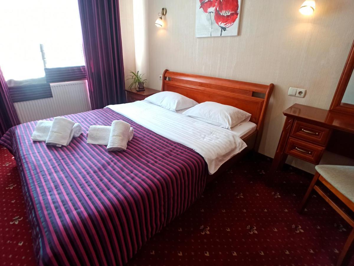 Apartments Deluxe Ivano-Frankivszk Kültér fotó