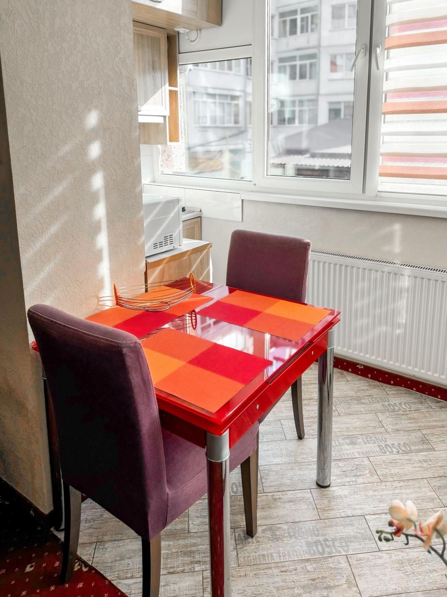 Apartments Deluxe Ivano-Frankivszk Kültér fotó