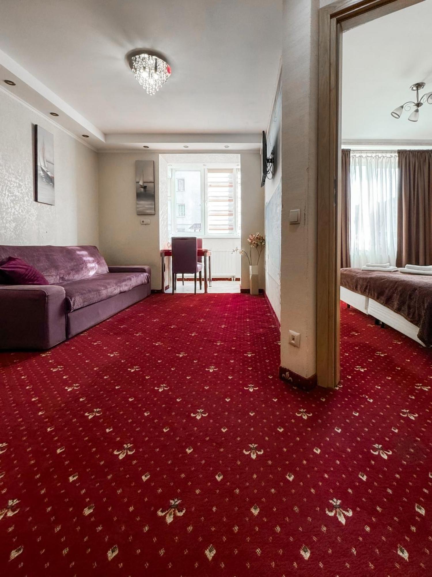 Apartments Deluxe Ivano-Frankivszk Kültér fotó