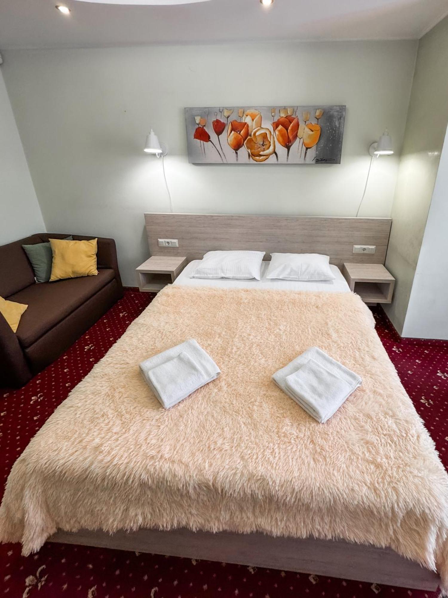 Apartments Deluxe Ivano-Frankivszk Kültér fotó