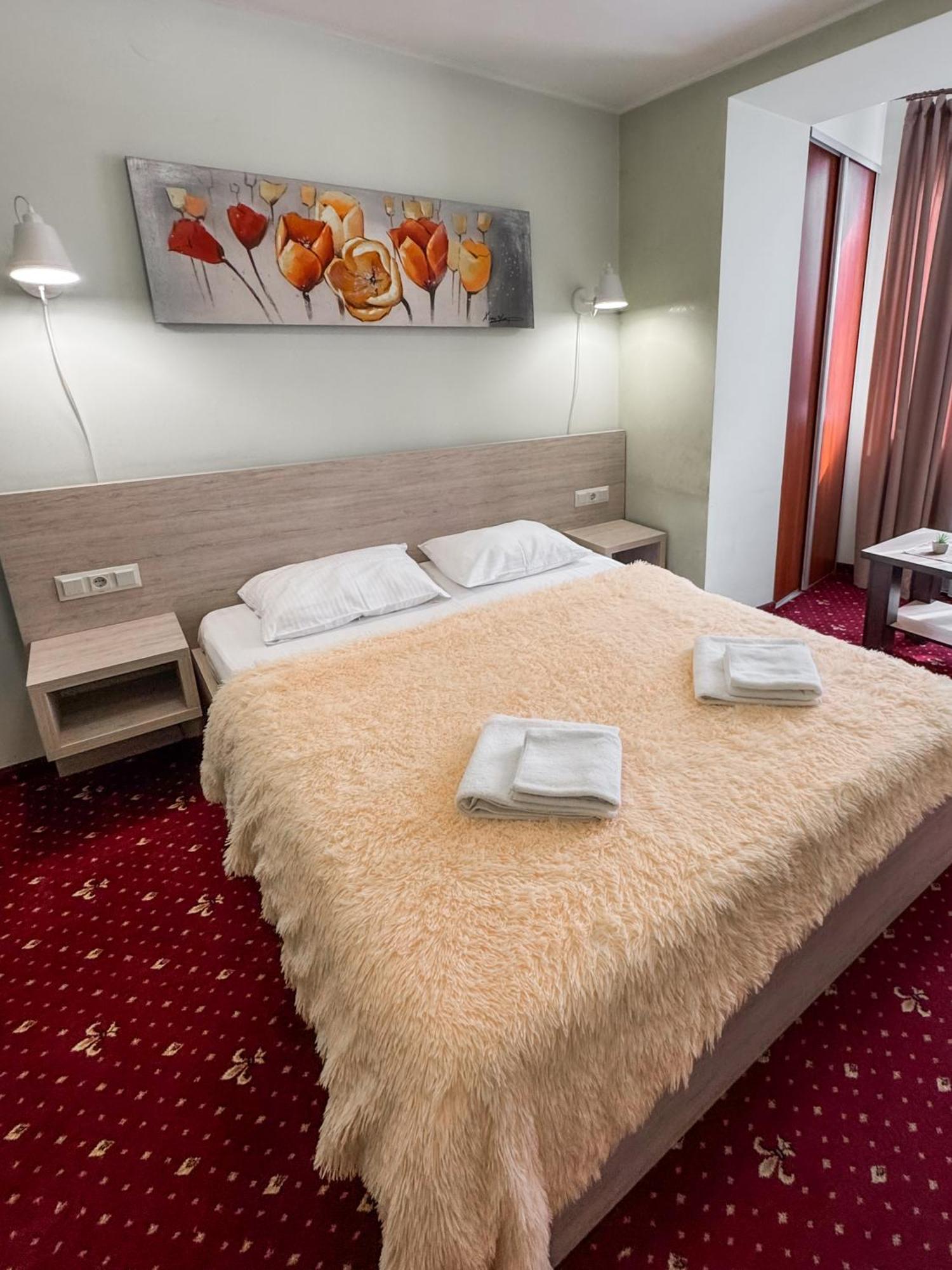 Apartments Deluxe Ivano-Frankivszk Kültér fotó