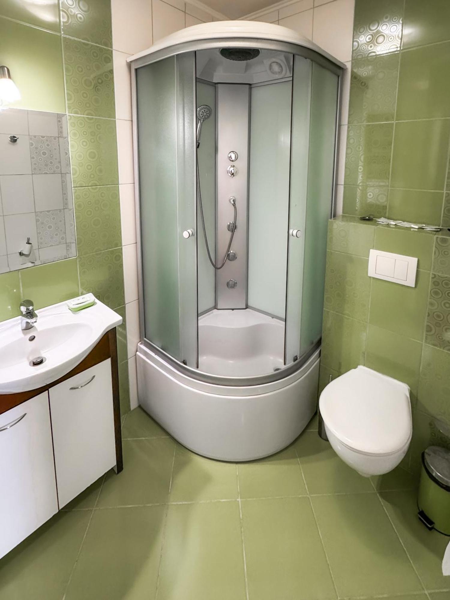 Apartments Deluxe Ivano-Frankivszk Kültér fotó