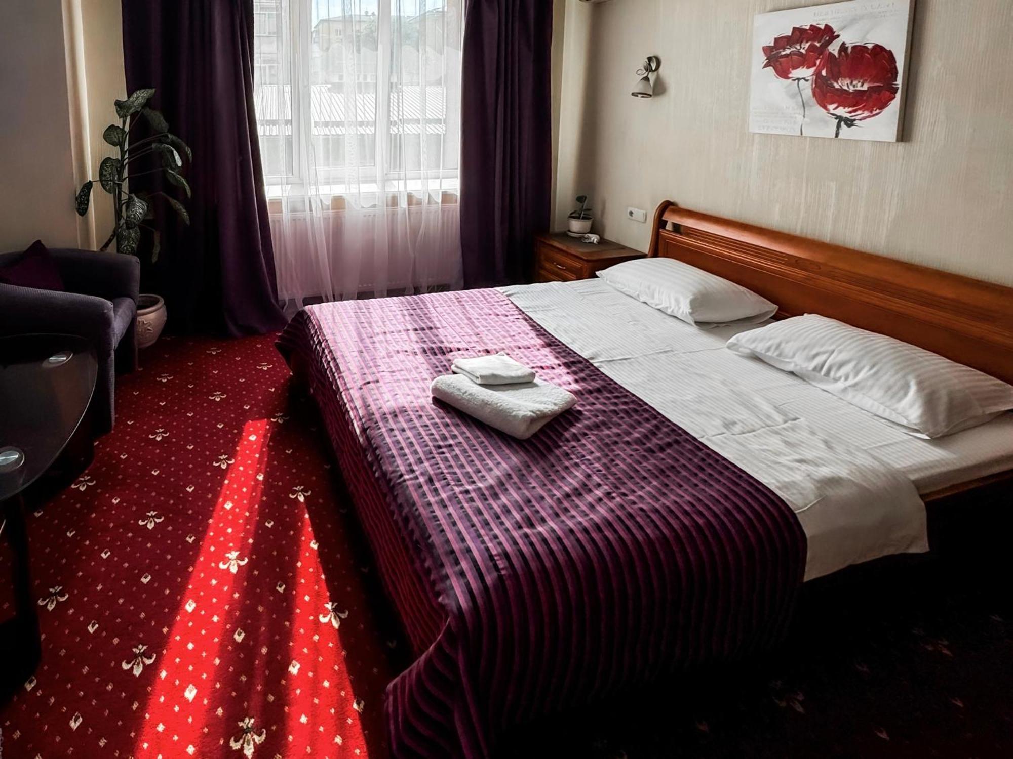 Apartments Deluxe Ivano-Frankivszk Kültér fotó